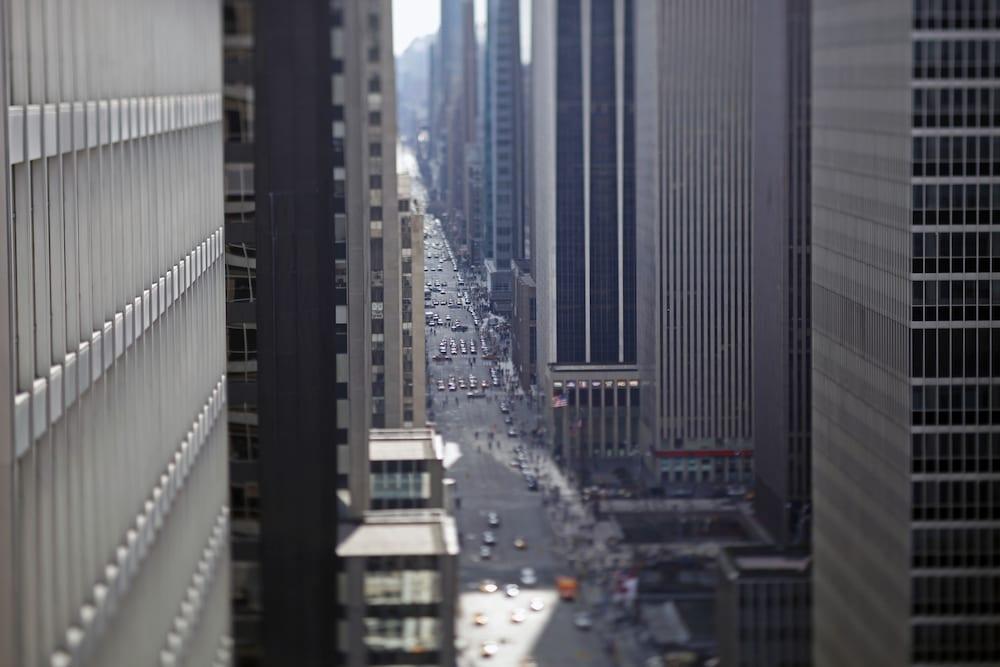 وارويك نيويورك هوتل - Aerial View