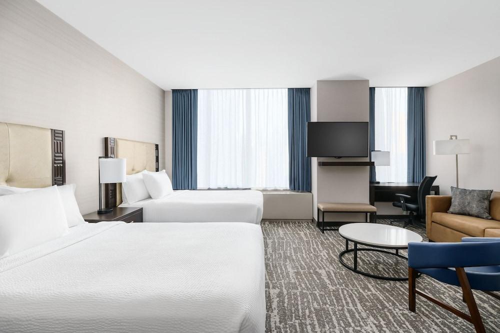 Fairfield Inn & Suites New York Midtown Manhattan/Penn Station - Room