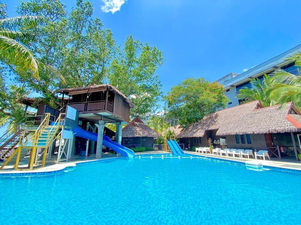 Malibest Resort - Outdoor Pool