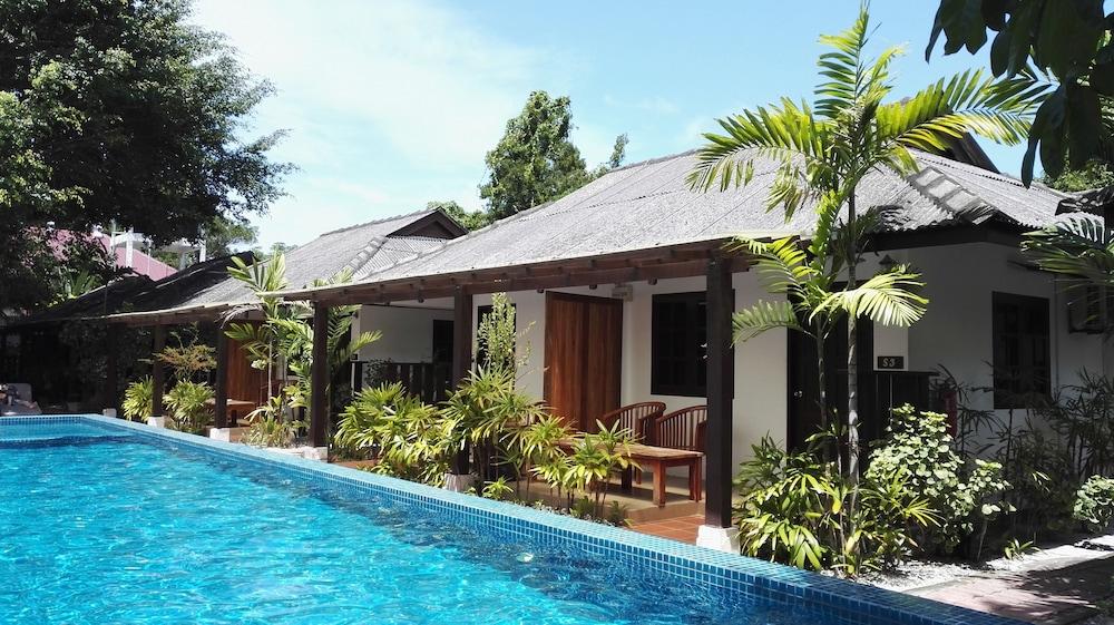 Tropical Resort Langkawi - Featured Image