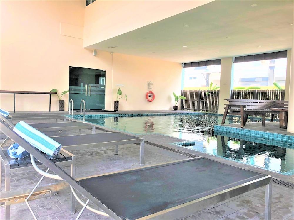 Nadias Hotel Cenang Langkawi - Pool