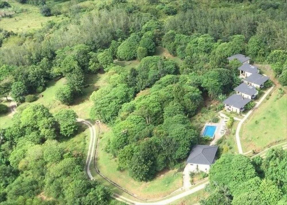 Ranis Lodge - Aerial View