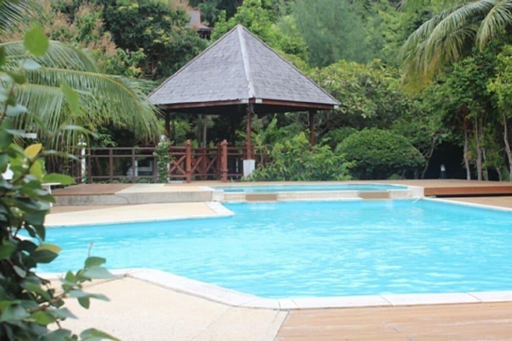 Villa Del Porto - Outdoor Pool