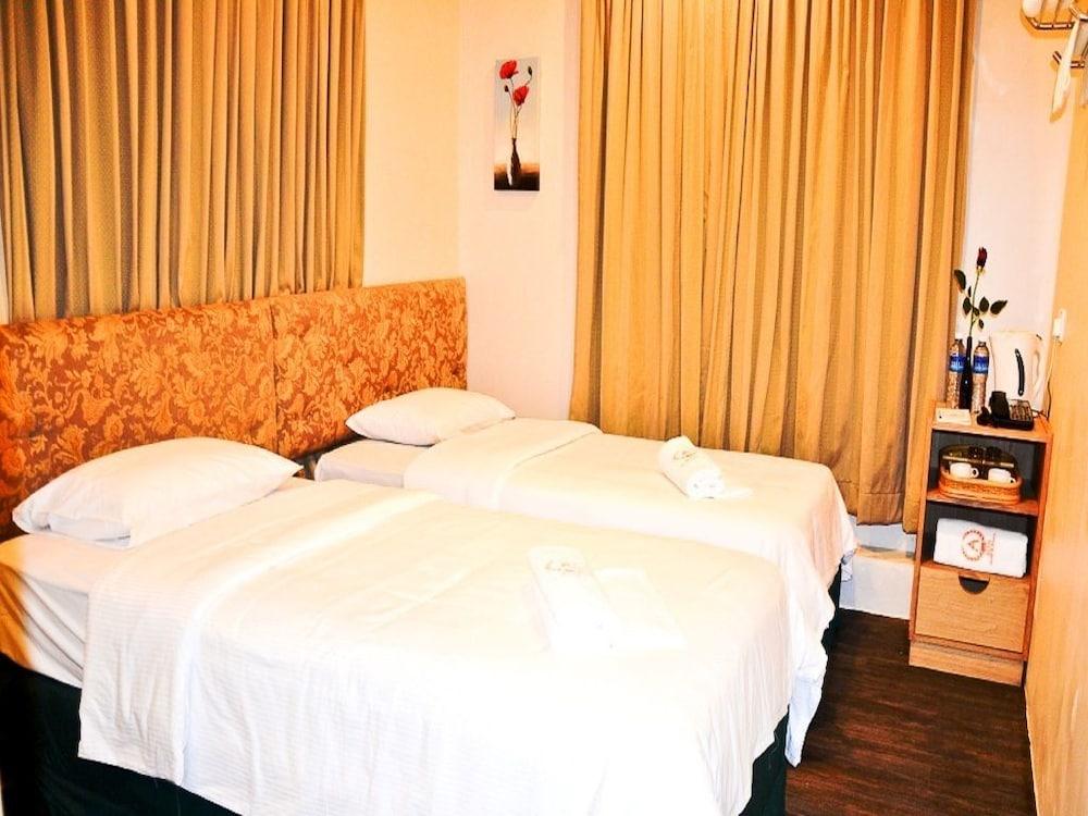 OYO 89637 Altis Hotel Langkawi - Room