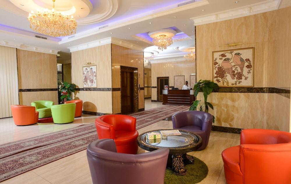 Relax Inn Hotel Apartment Fahaheel - Lobby Sitting Area
