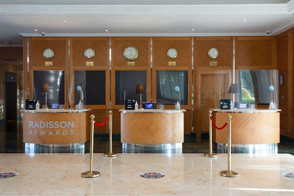 Radisson Blu Hotel, Muscat - Reception