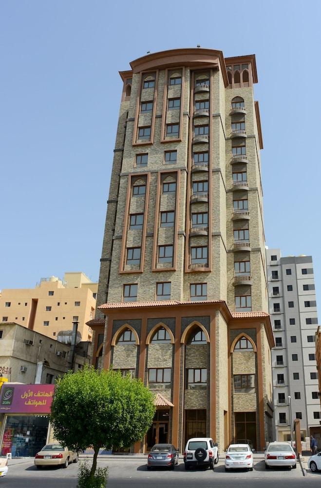 Relax Inn Hotel Apartment Fahaheel - Featured Image