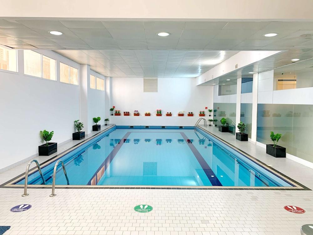 Best Western Premier Muscat - Indoor Pool