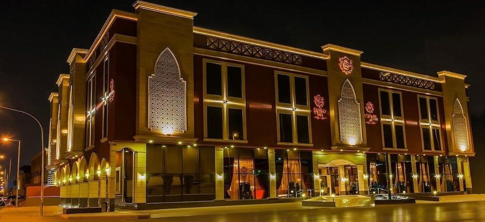فندق سويت إن الرياض - Featured Image