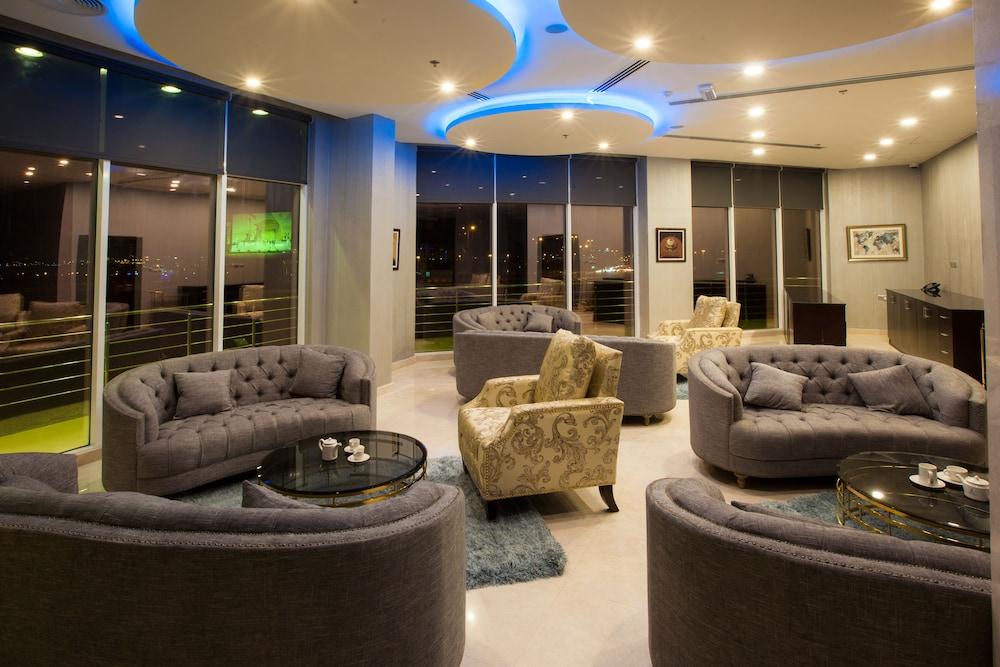 Amarah Hotel - Lobby Sitting Area